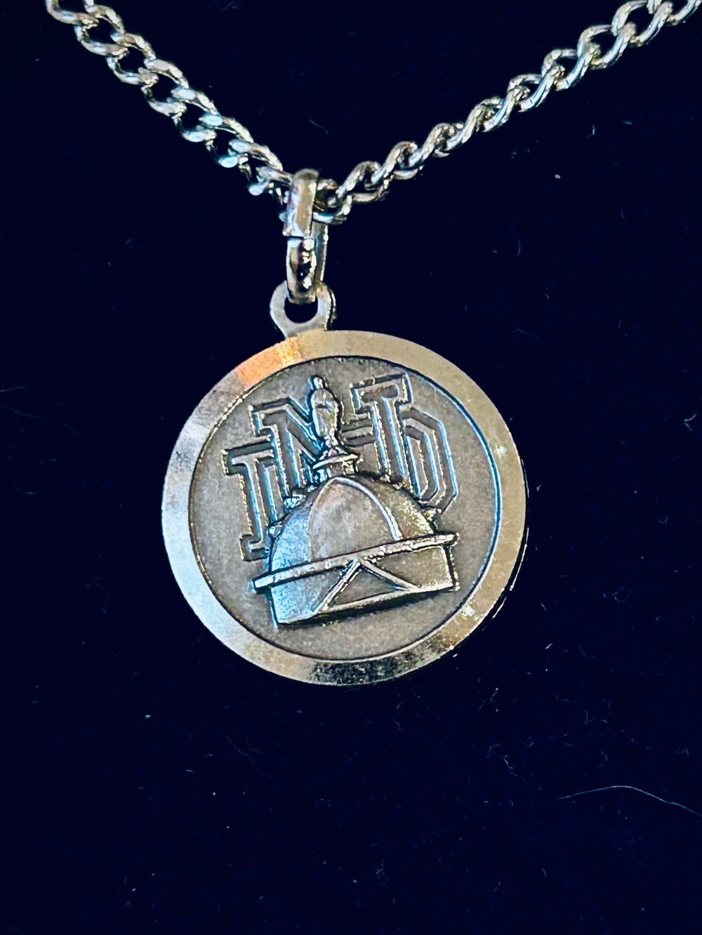 University of Notre Dame Sterling Silver Pendant 18” Stainless Steel Chain